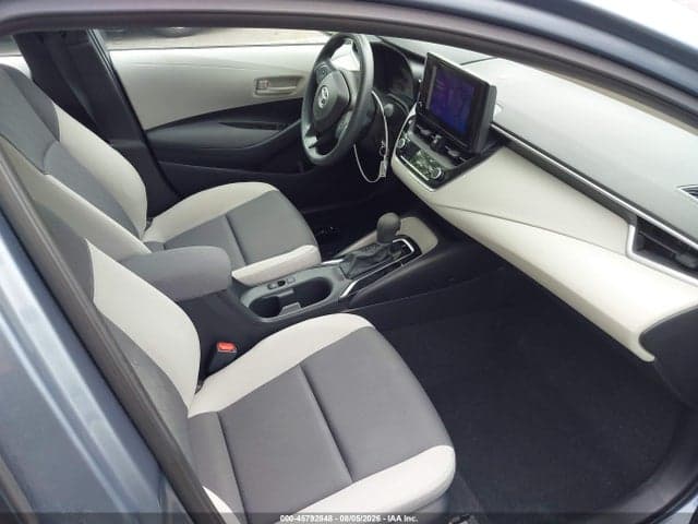 2024 TOYOTA COROLLA LE 5