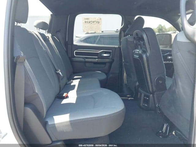 2024 RAM 2500 BIG HORN 4X4 6'4 BOX 8