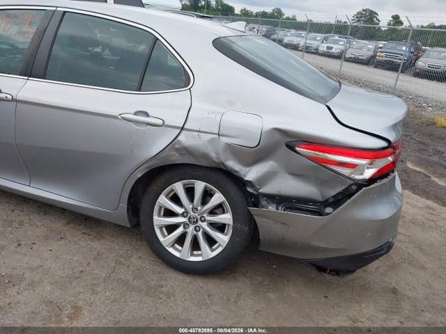 2020 TOYOTA CAMRY LE 6