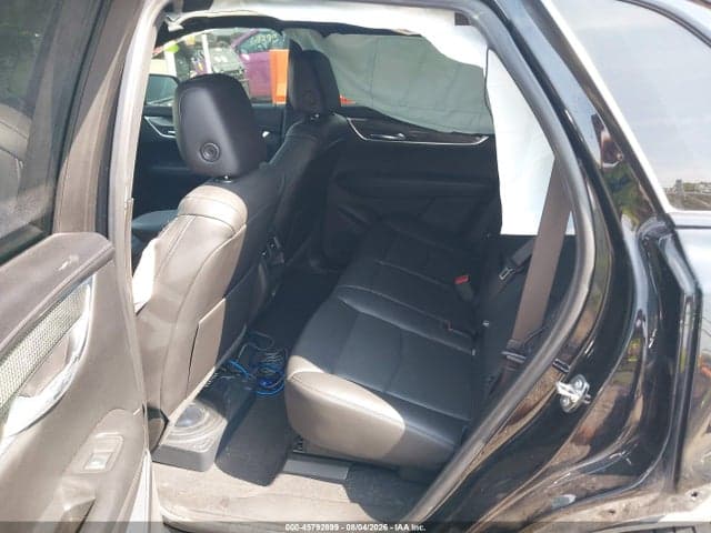 2021 CADILLAC XT5 AWD SPORT 8