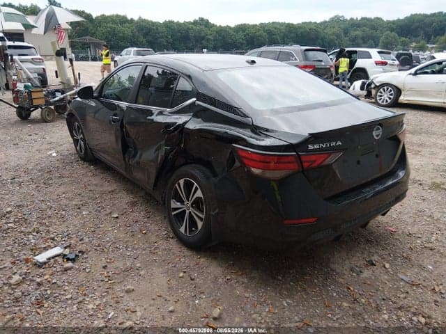 2021 NISSAN SENTRA SV XTRONIC CVT 3