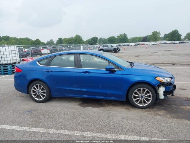2017 FORD FUSION SE 14