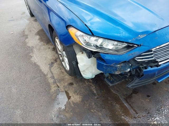 2017 FORD FUSION SE 18