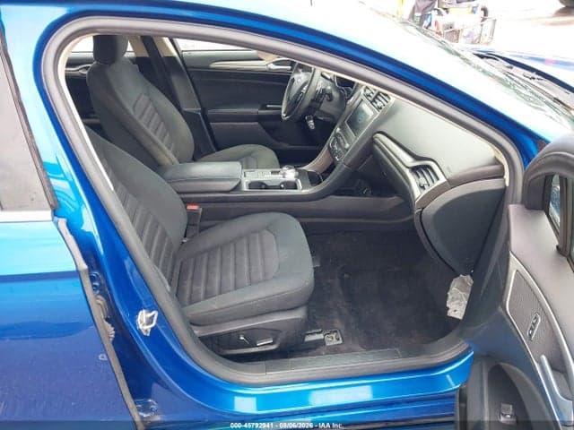 2017 FORD FUSION SE 5