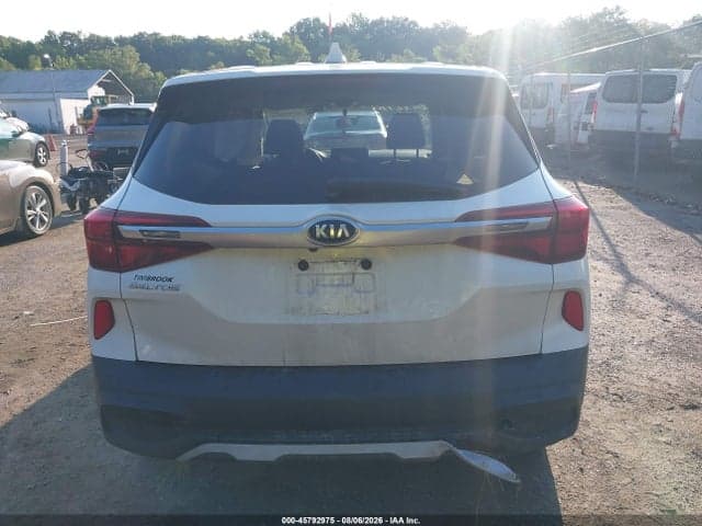 2021 KIA SELTOS LX 16