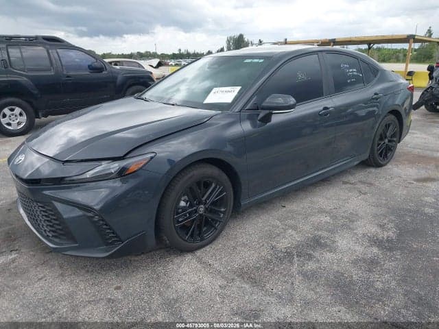 2026 TOYOTA CAMRY SE 2