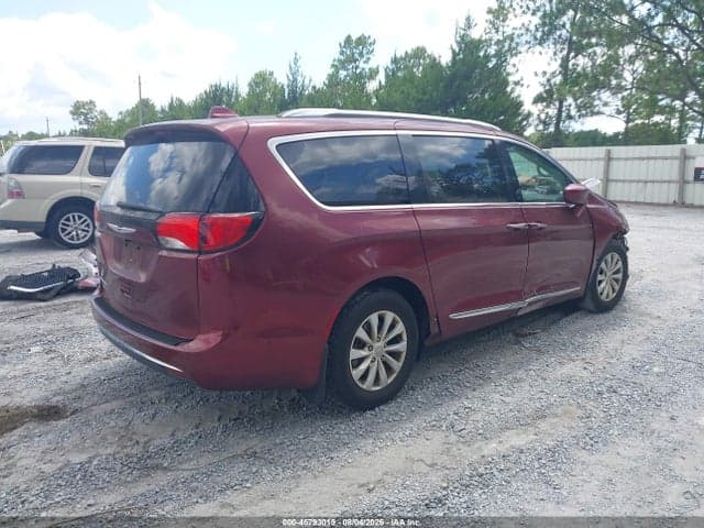 2018 CHRYSLER PACIFICA TOURING L 4