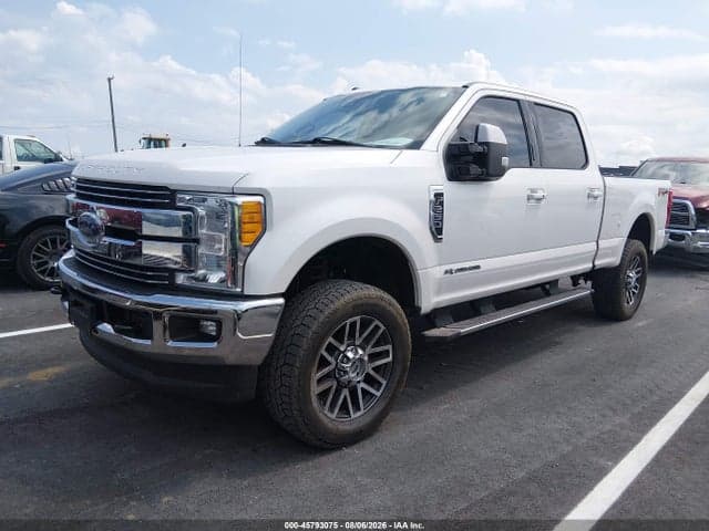 2017 FORD F-250 LARIAT 2