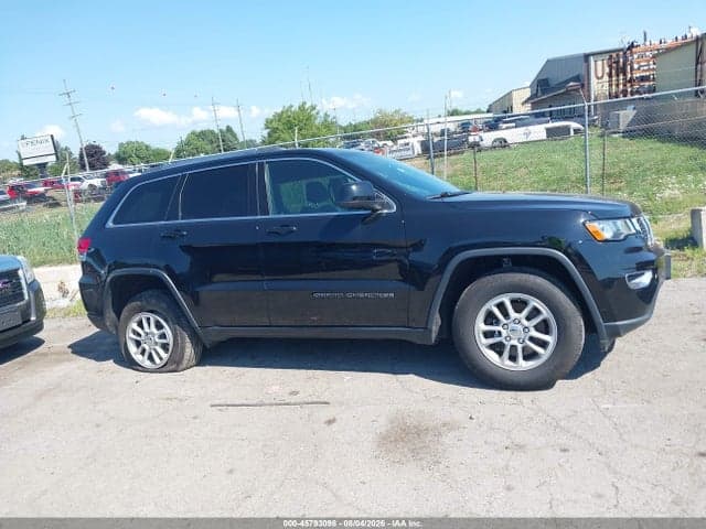 2019 JEEP GRAND CHEROKEE LAREDO E 4X4 13