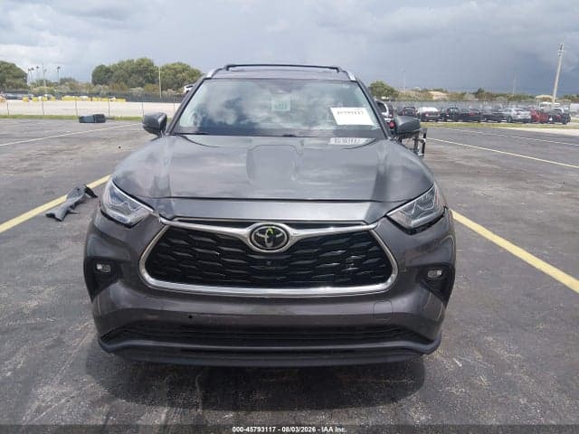 2021 TOYOTA HIGHLANDER LIMITED 12