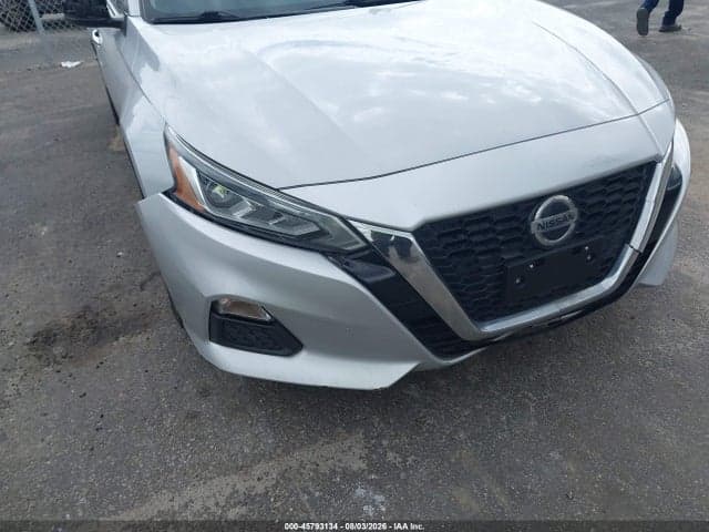 2021 NISSAN ALTIMA SV FWD 6