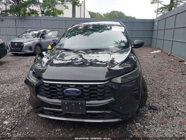 2024 FORD ESCAPE ST-LINE 11