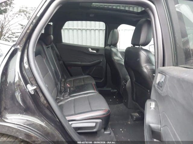 2024 FORD ESCAPE ST-LINE 8