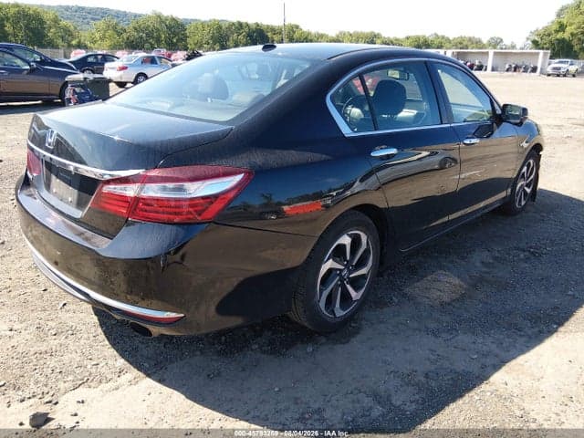 2017 HONDA ACCORD EX-L 4