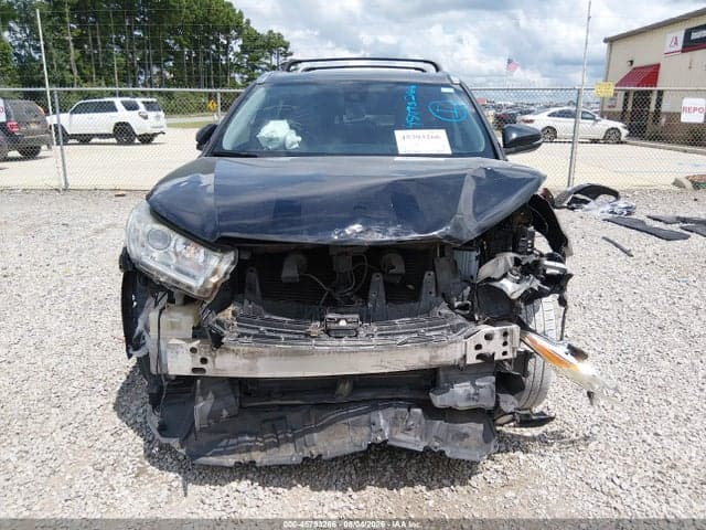 2017 TOYOTA HIGHLANDER XLE 13