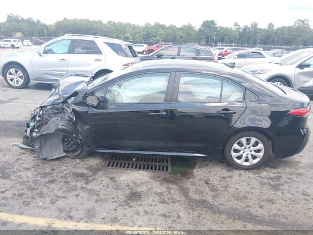 2025 TOYOTA COROLLA LE 13