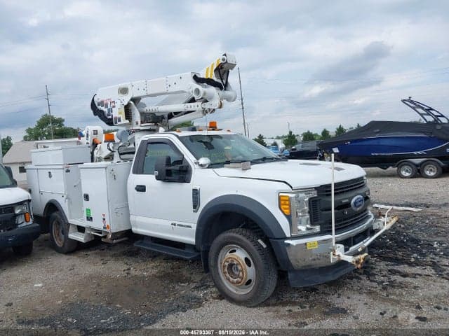 2017 FORD F-550 CHASSIS XL 13