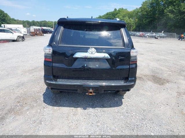 2017 TOYOTA 4RUNNER LIMITED 17