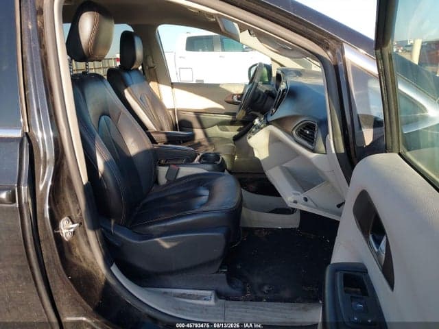 2017 CHRYSLER PACIFICA TOURING PLUS 5