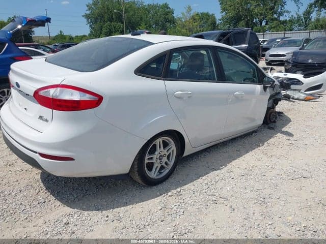 2019 FORD FIESTA SE 4