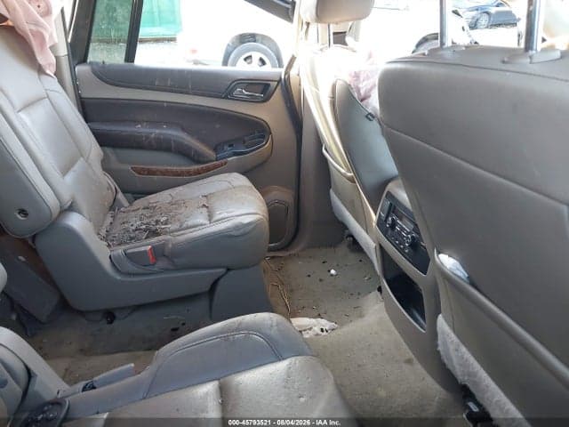 2018 CHEVROLET SUBURBAN PREMIER 8