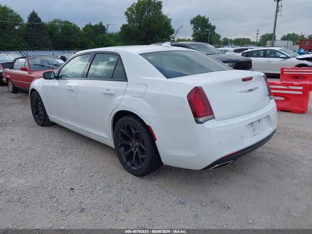 2020 CHRYSLER 300 300S 3