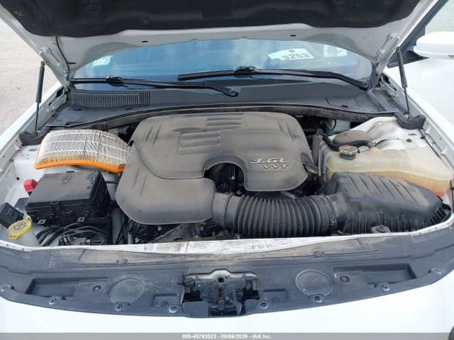 2020 CHRYSLER 300 300S 10