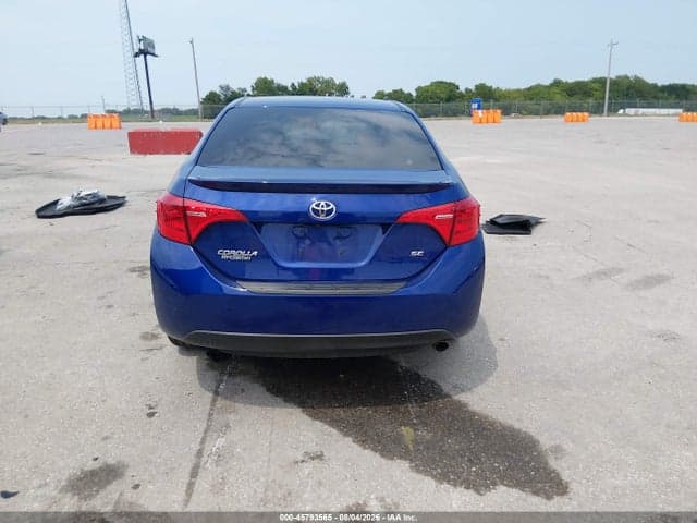 2019 TOYOTA COROLLA SE 17