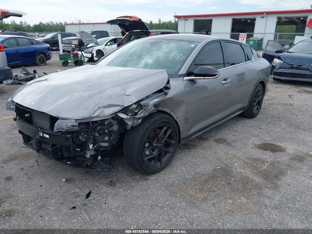 2025 KIA K4 GT-LINE TURBO 2
