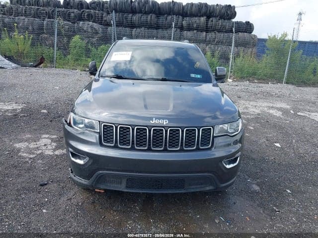 2018 JEEP GRAND CHEROKEE LAREDO E 4X4 12