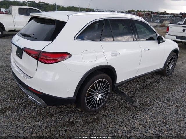 2024 MERCEDES-BENZ GLC 300 SUV 4