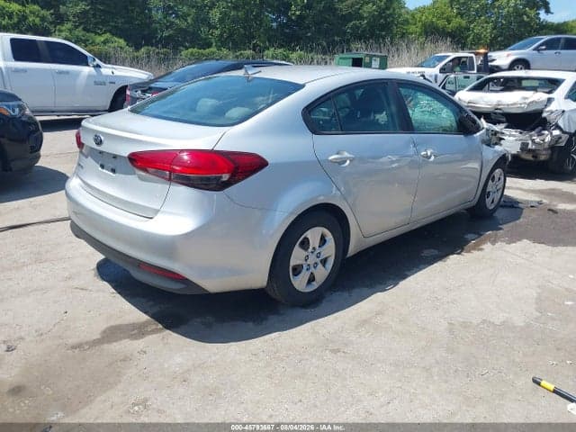 2017 KIA FORTE LX 4