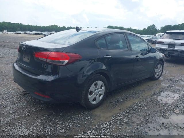 2017 KIA FORTE LX 4