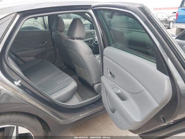 2021 HYUNDAI ELANTRA SEL 8