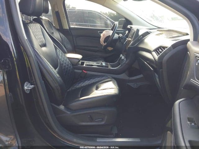 2023 FORD EDGE TITANIUM 5