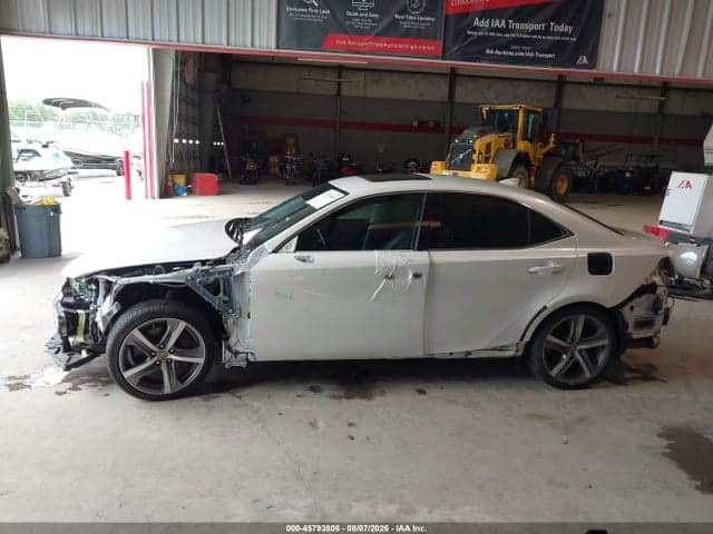 2018 LEXUS IS 300 15