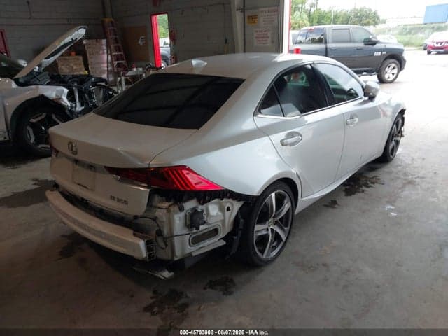 2018 LEXUS IS 300 20