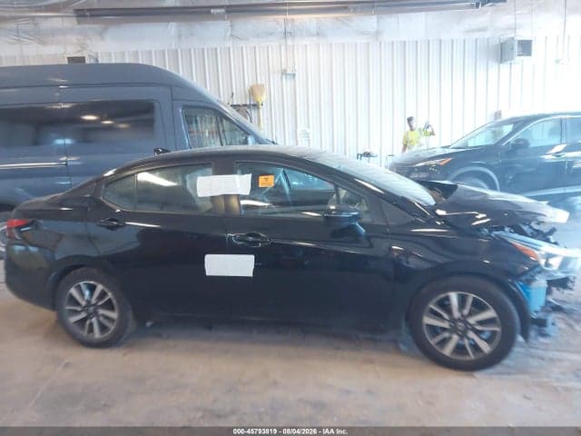 2021 NISSAN VERSA SV XTRONIC CVT 12