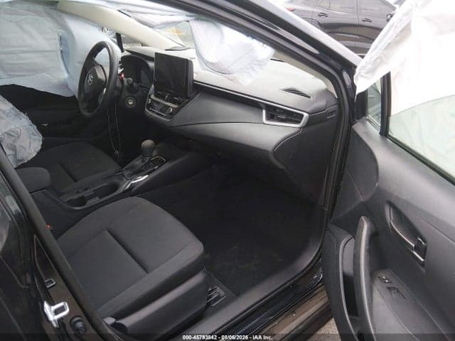 2026 TOYOTA COROLLA LE 5