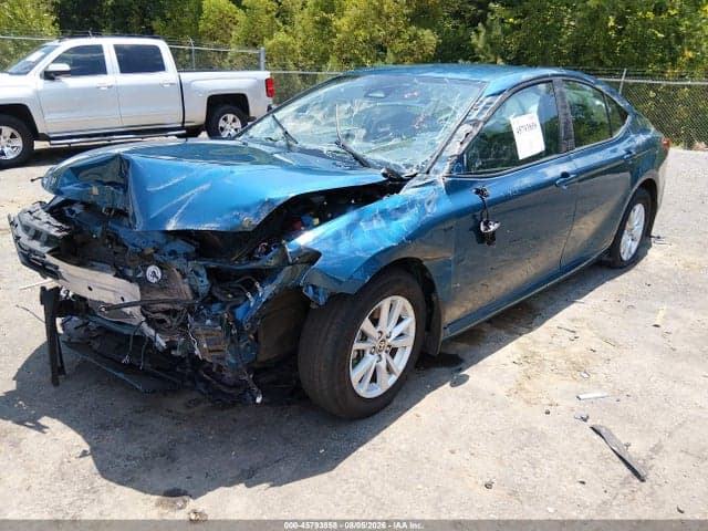 2025 TOYOTA CAMRY LE 16
