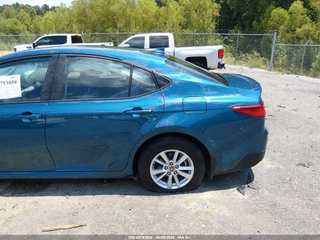 2025 TOYOTA CAMRY LE 18
