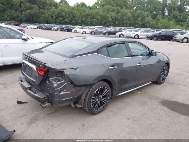 2017 NISSAN MAXIMA 3.5 SV 4