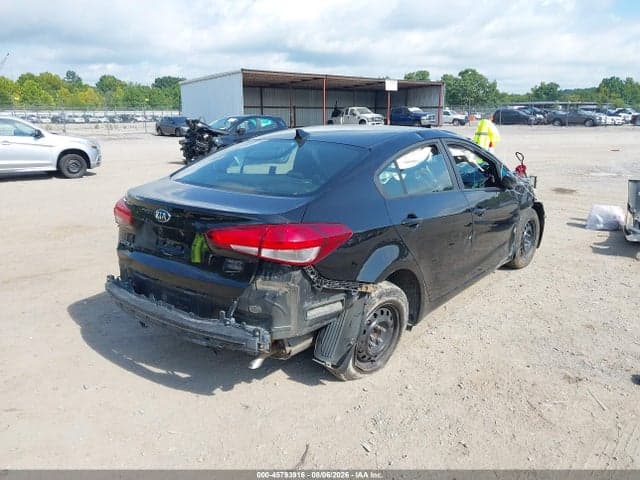 2017 KIA FORTE LX 4