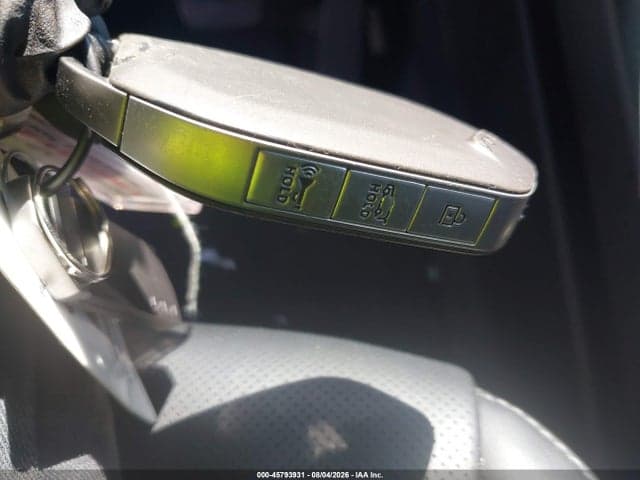 2025 KIA TELLURIDE S 11