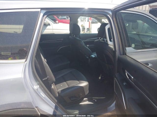 2025 KIA TELLURIDE S 8