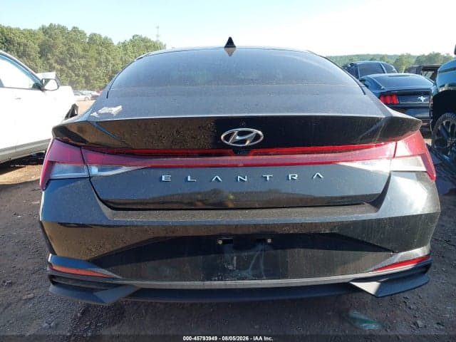 2021 HYUNDAI ELANTRA SEL 17