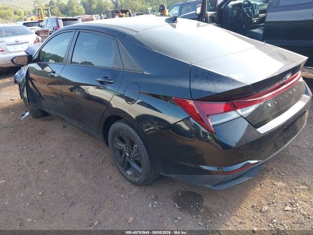 2021 HYUNDAI ELANTRA SEL 3