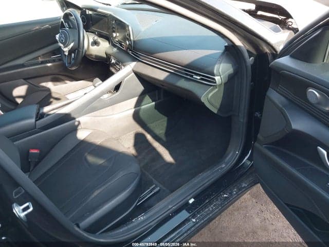 2021 HYUNDAI ELANTRA SEL 5