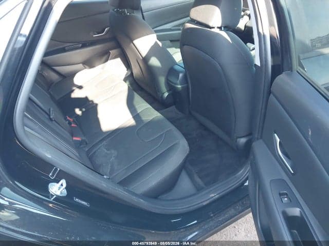 2021 HYUNDAI ELANTRA SEL 8