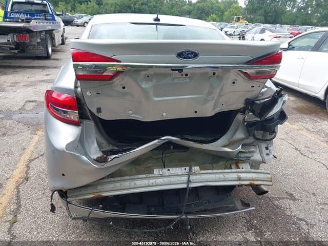 2017 FORD FUSION SE 6